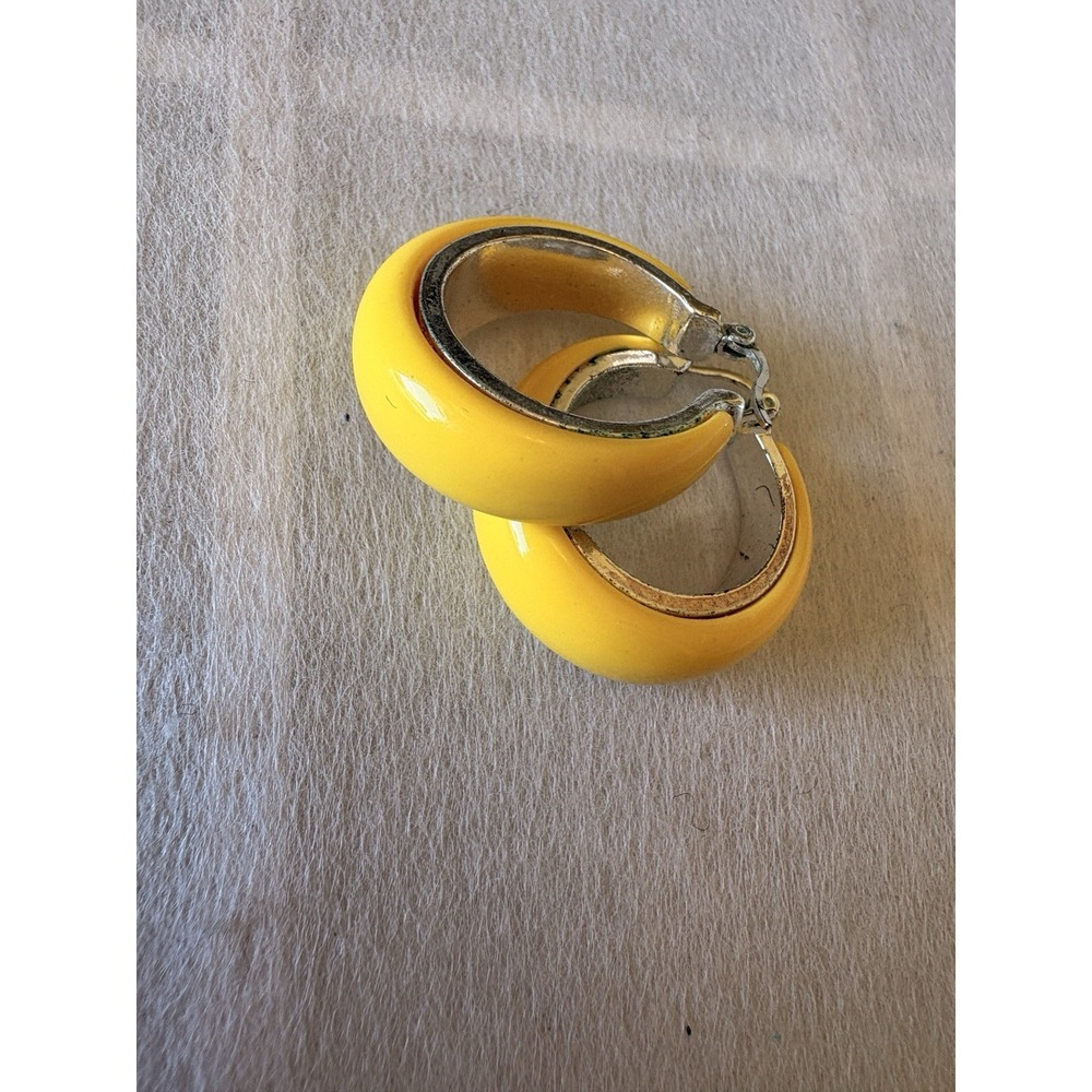 Yellow Hoop Earrings Enamel Yellow 1980's Retro Vintage 1" Clips Gold Tone